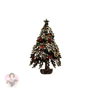 VINTAGE ART signed Christmas Tree Brooch
